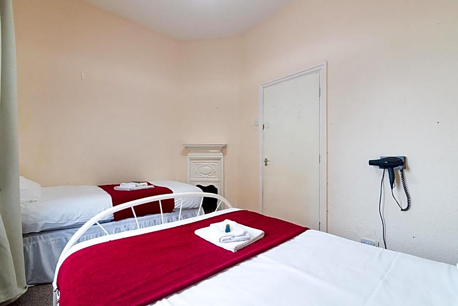 Old Trafford Stadium Hotel