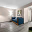 Country Inn & Suites by Radisson, Coon Rapids, MN