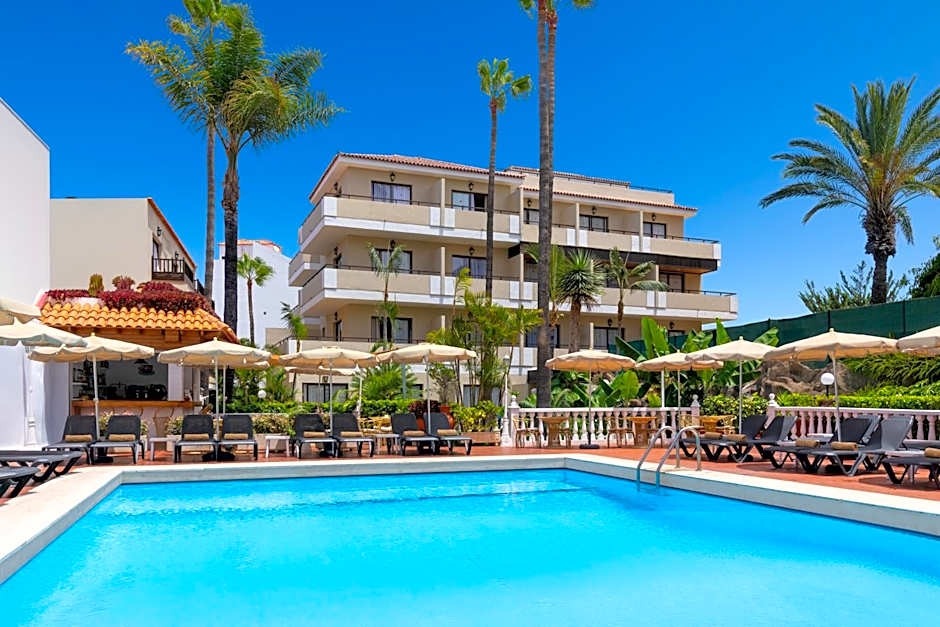 Hotel Don Manolito