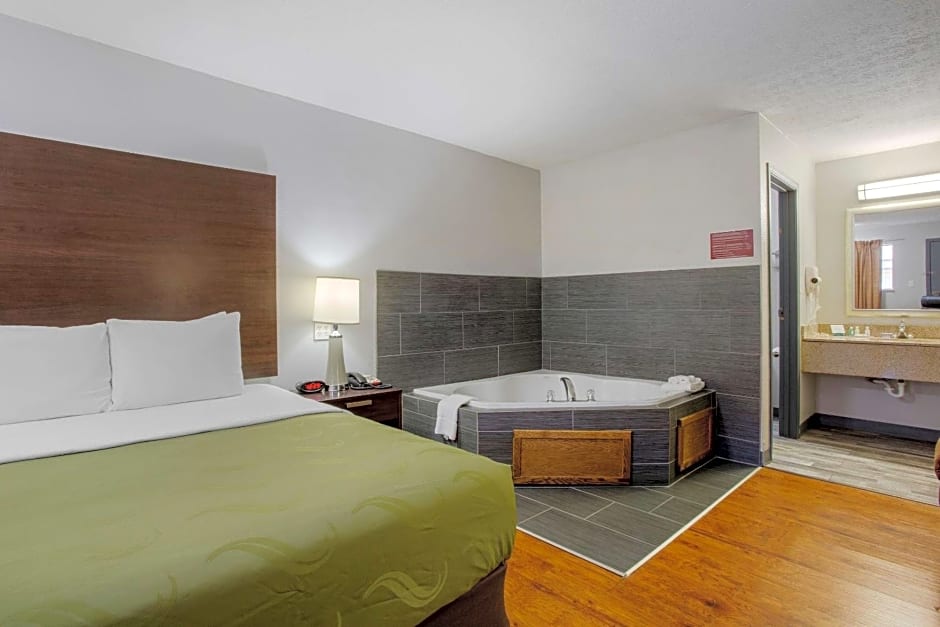 Quality Inn Columbus-East