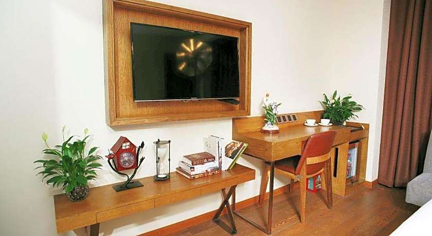 James Joyce Coffetel Xian Big Goose Pagoda Tang Paradise Branch