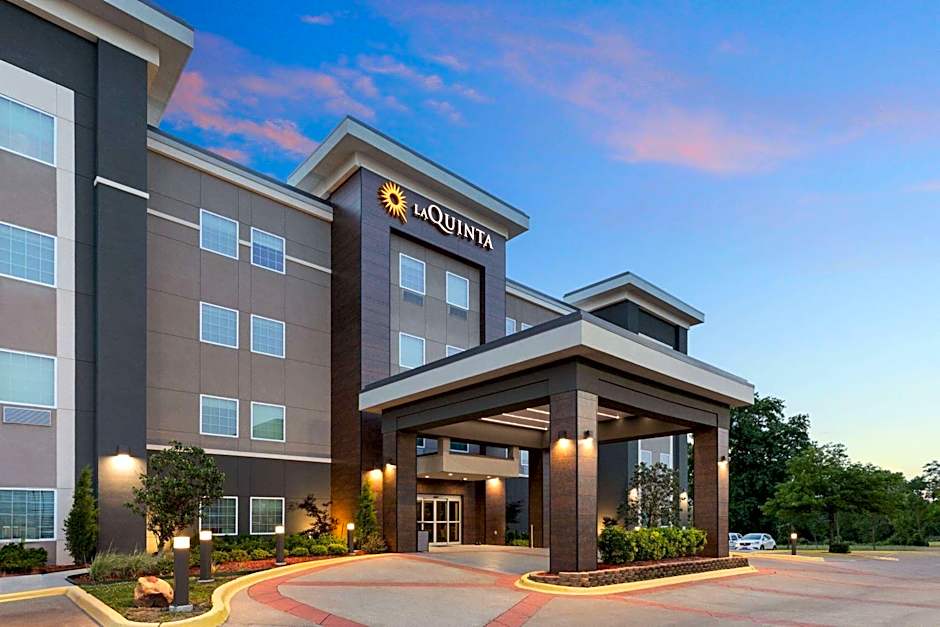 La Quinta Inn & Suites by Wyndham Mcalester