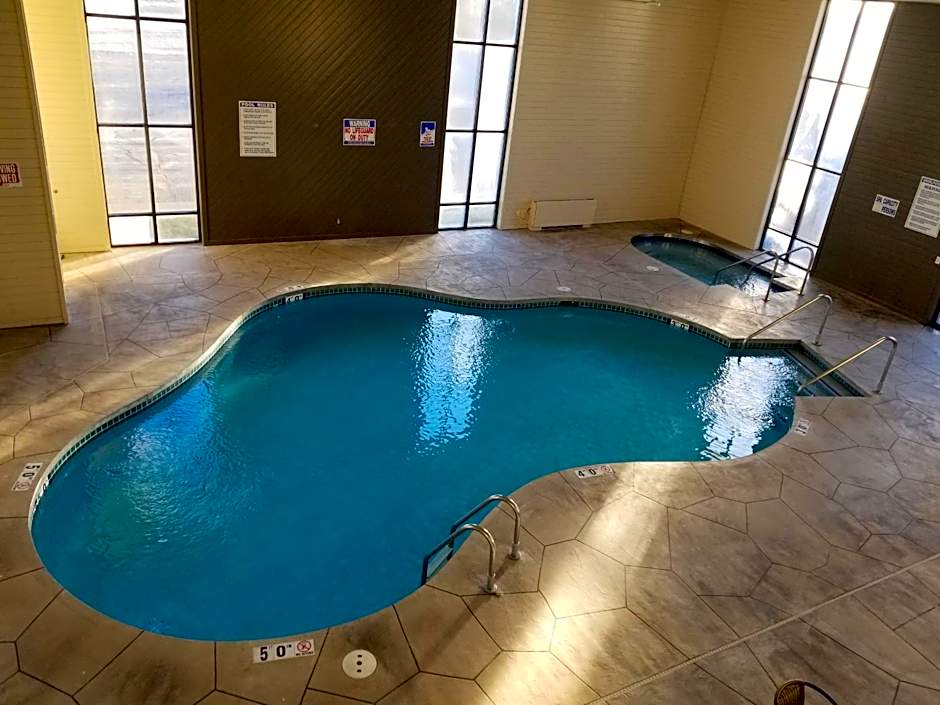 AmericInn by Wyndham Prairie du Chien