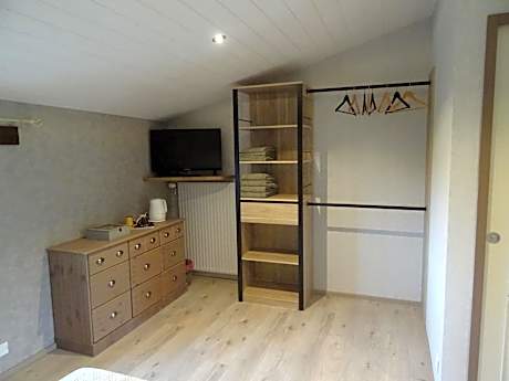 Quadruple Room with Shower