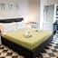 AUSA suites