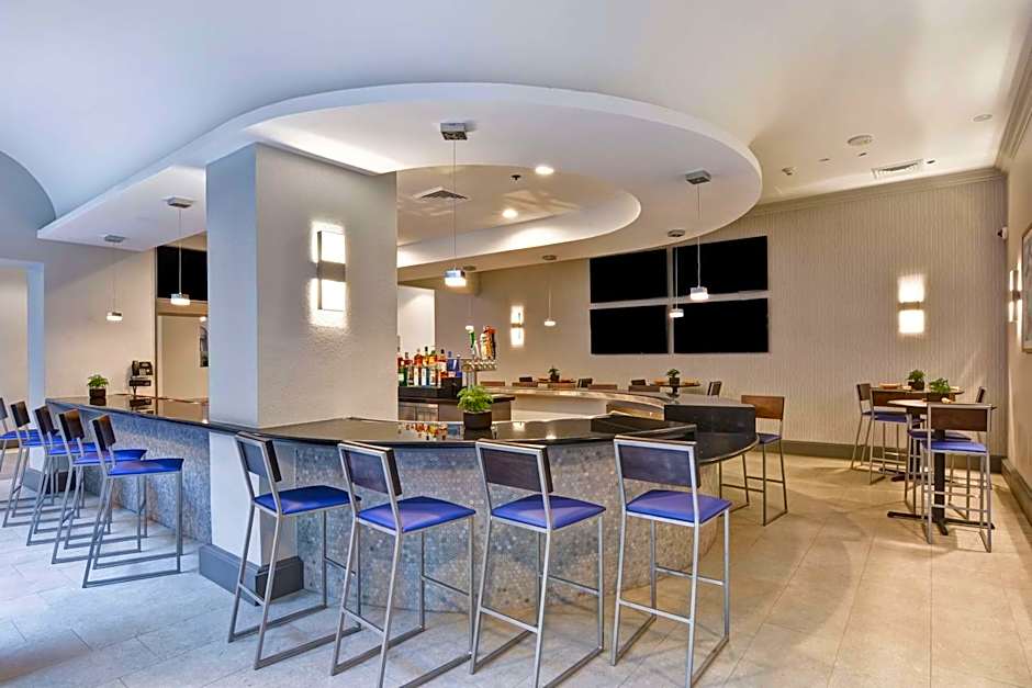 Embassy Suites By Hilton Hotel Miami - International Airport