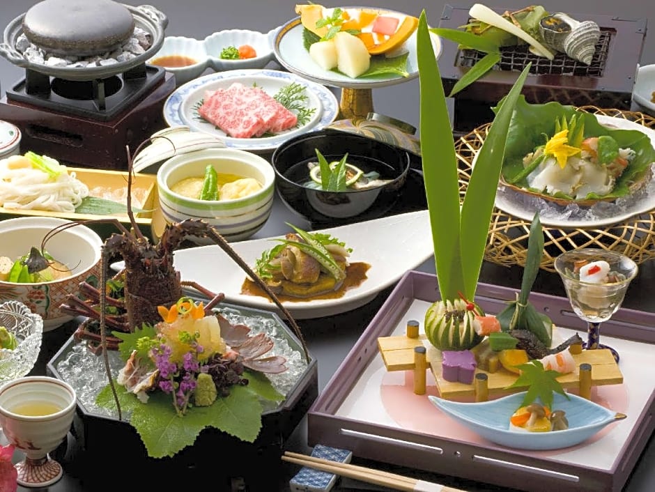 Yufuin Kutsurogi No Yado Nanakawa