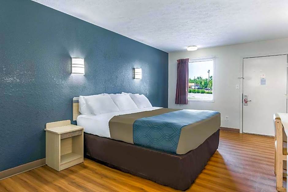 Quality Inn & Suites Columbus West