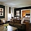 Empire Hotel