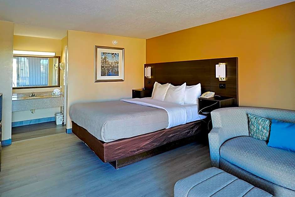 Quality Inn Kennedy Space Center