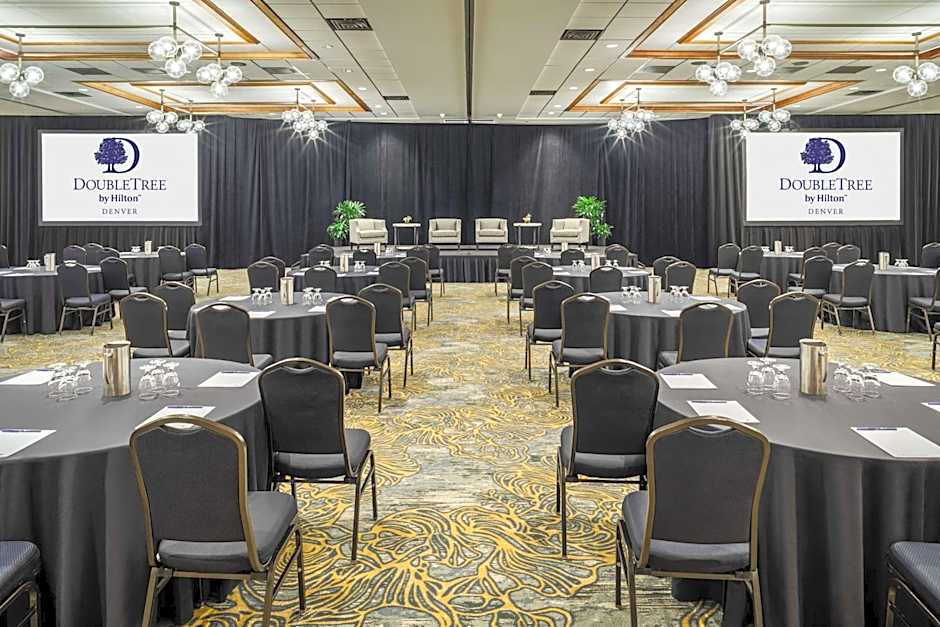 DoubleTree by Hilton Hotel Denver