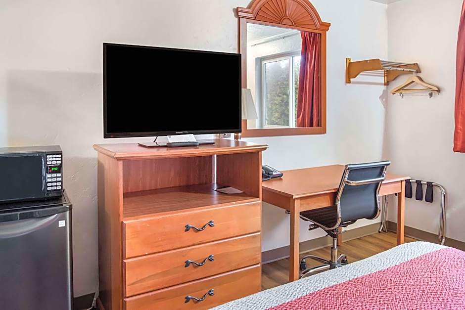 Motel 6-Wilsonville, OR - Portland