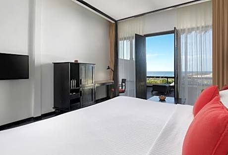 Deluxe Double Room - 15% off at Thambapanni restaurant