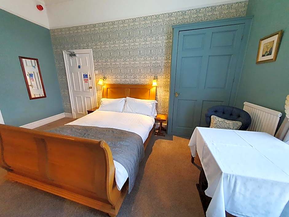 Holmwood House Guest Accommodation