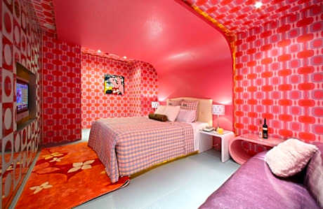 Rainbow Forest Motel