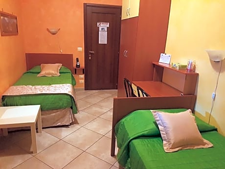2 Beds