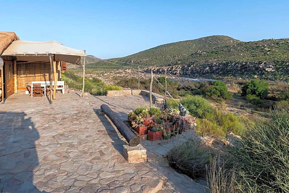 Oudrif Strawbale Retreat