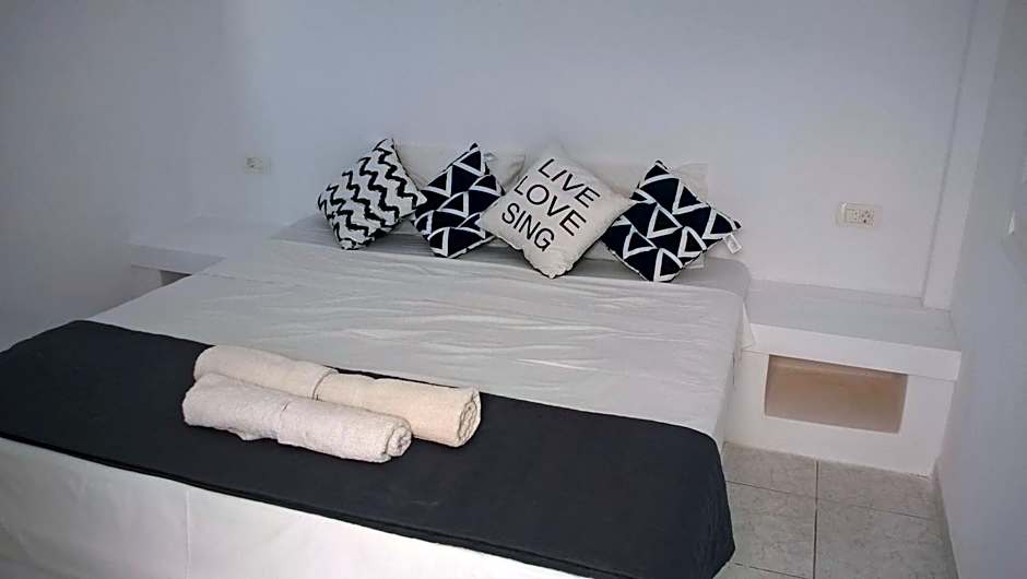 ALMA THERA Boutique Rooms