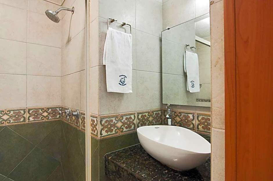 Marina Suites by Andiani Travel