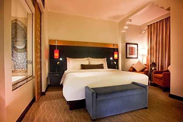 Oaks Ibn Battuta Gate Dubai