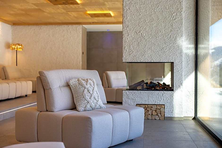 Les Dolomites Mountain Lodges