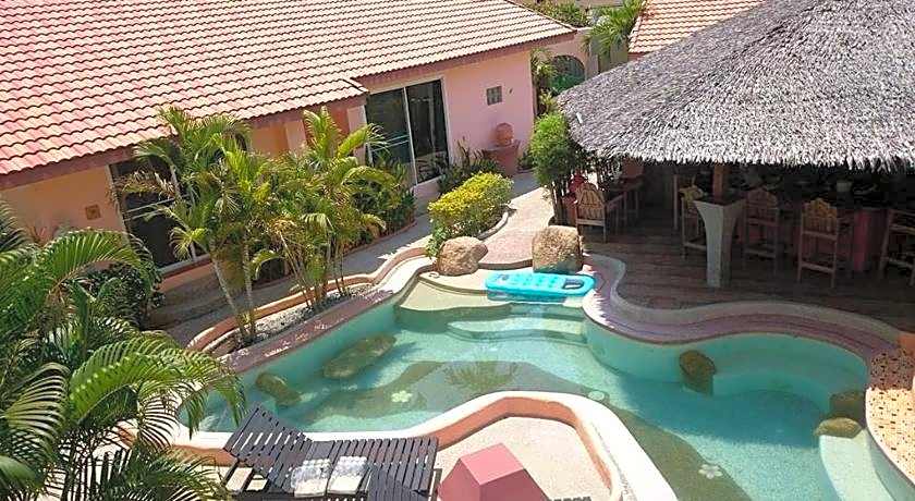 Pandora Lifestyle Hotel