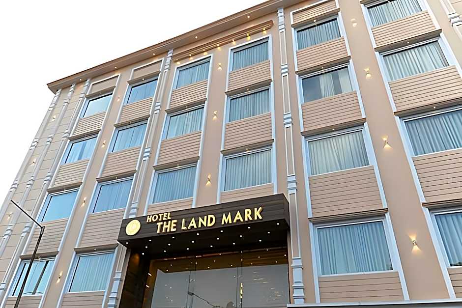 Hotel Landmark Near Golden Temple