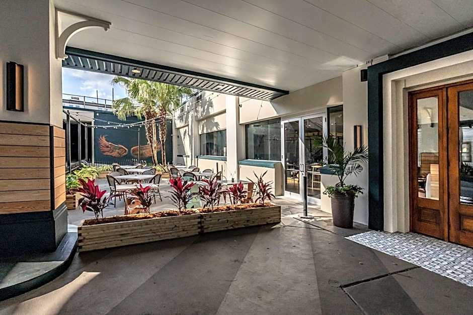 St Charles Coach House, Ascend Hotel Collection