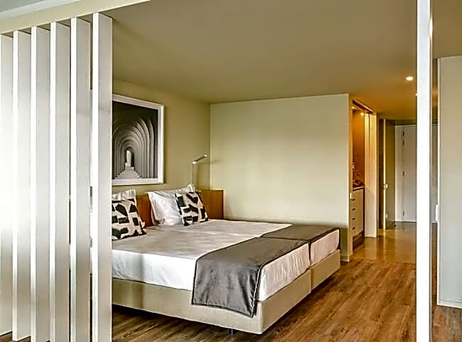 Aqualuz Troia Mar Hotel by The Editory