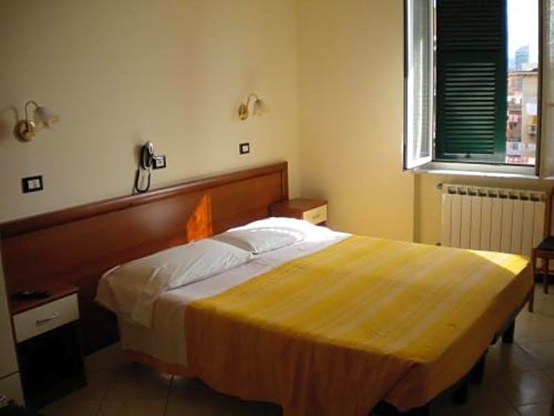 Serafino Liguria Hotel