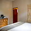 Pure Baja Private Suites-Upscale Property with Infinity Pool and Lush Gardens