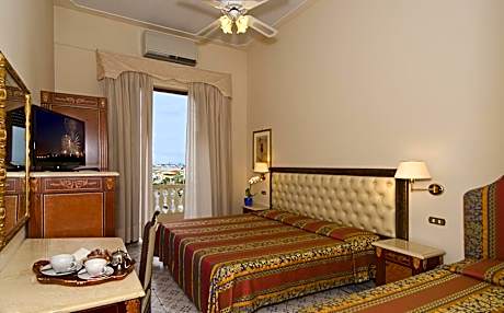 Two Connecting Rooms with Balcony and Sea View