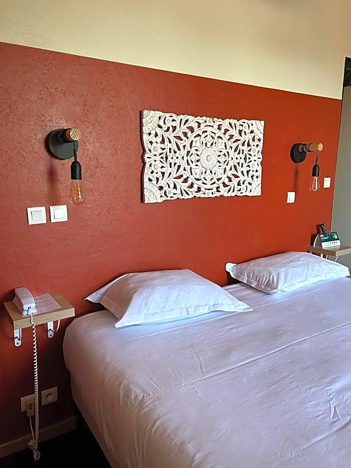 Logis Hôtel -Spa-Restaurant Le Saint Antoine