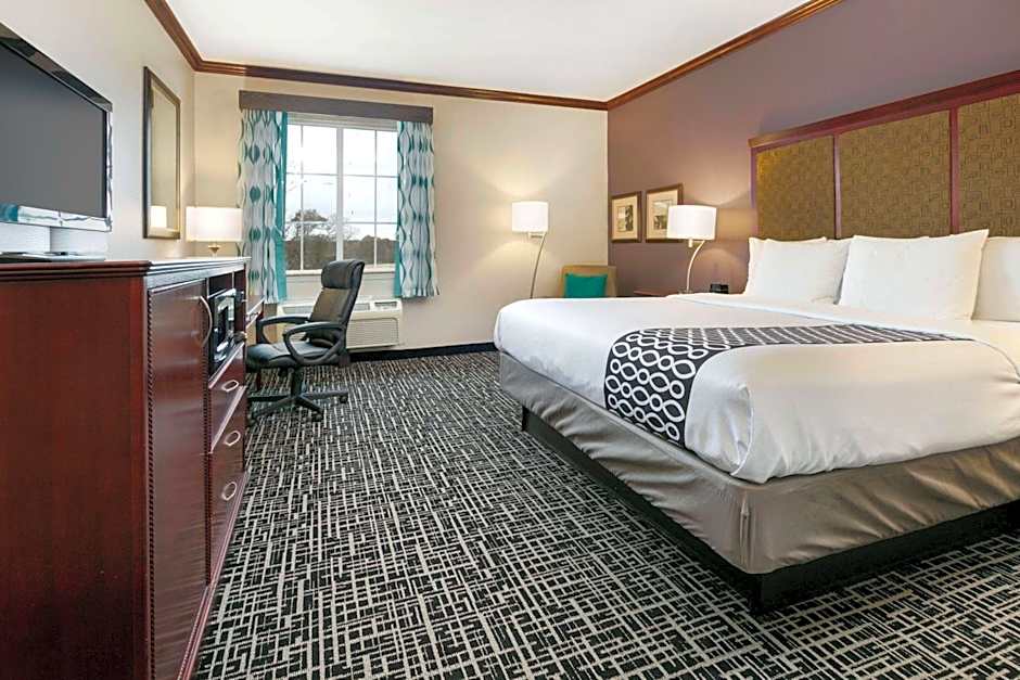 Photo 1 of 1 of 1 King Bed, Mobility Accessible