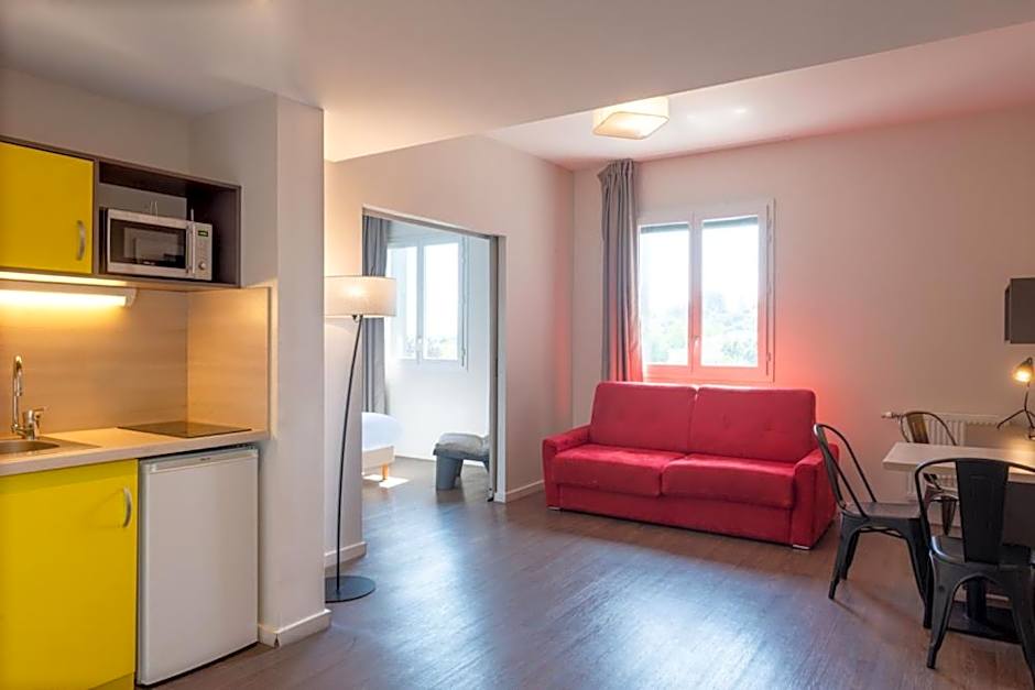 The Originals Westlodge Dardilly Lyon Nord