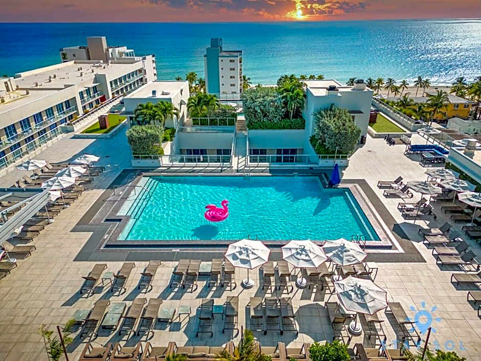 Amazing Pool - Gym - Hot Tub - Near Beach