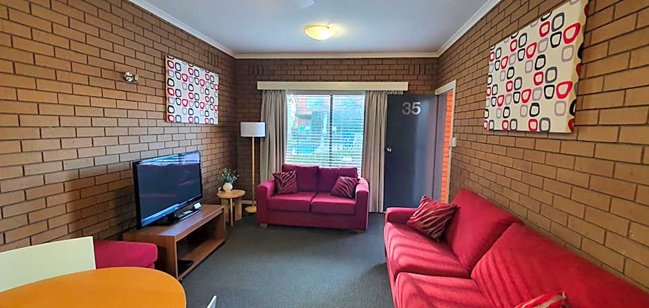 Parkview Motor Inn and Apartments