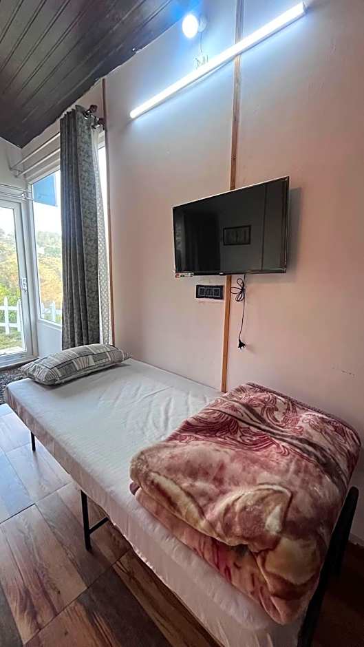Adaara Retreat - Pet Friendly Cottages