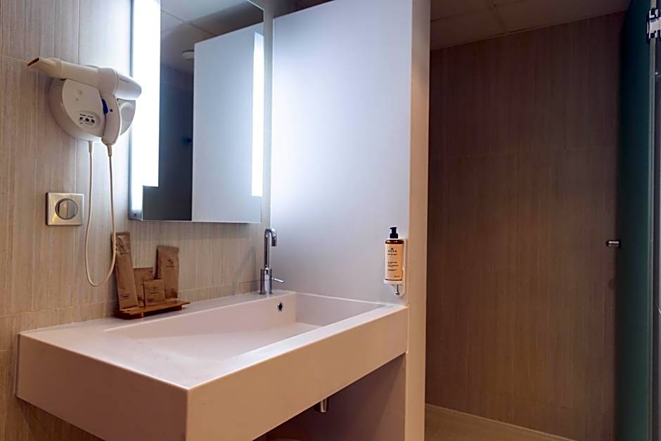 Mercure Paris Ivry Quai De Seine