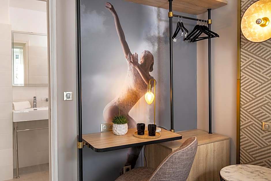 Hôtel Nude Paris - Color Vision
