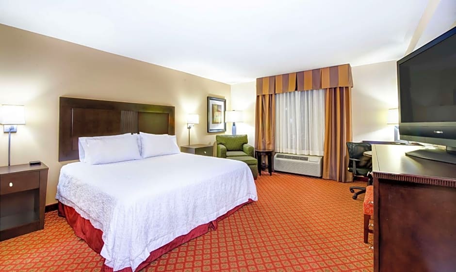 Hampton Inn & Suites Scottsboro