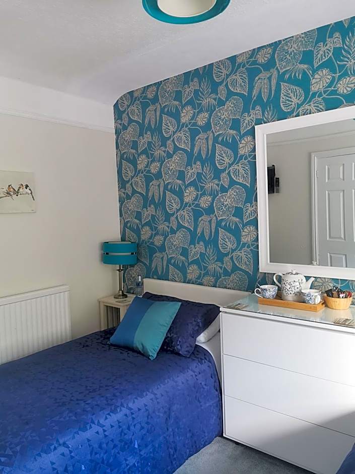 Dolweunydd Bed and Breakfast