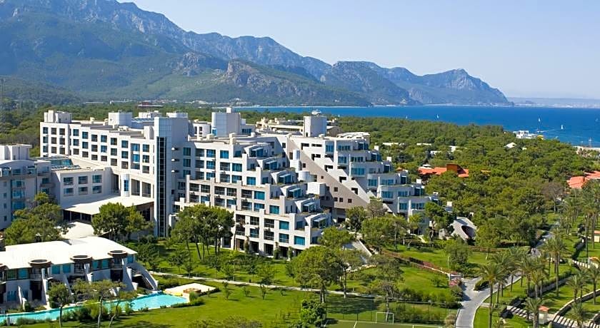 Rixos Sungate Hotel