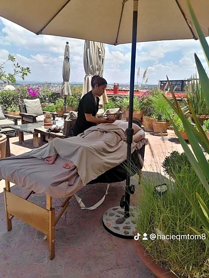 Hacienda Las Amantes