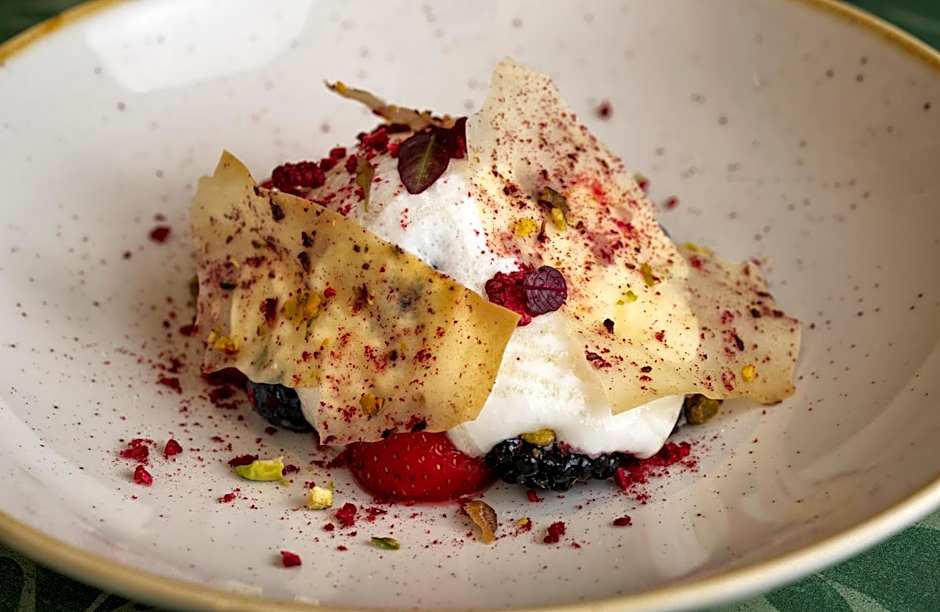 George and Dragon Clifton