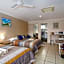 Yamba Twin Pines Motel
