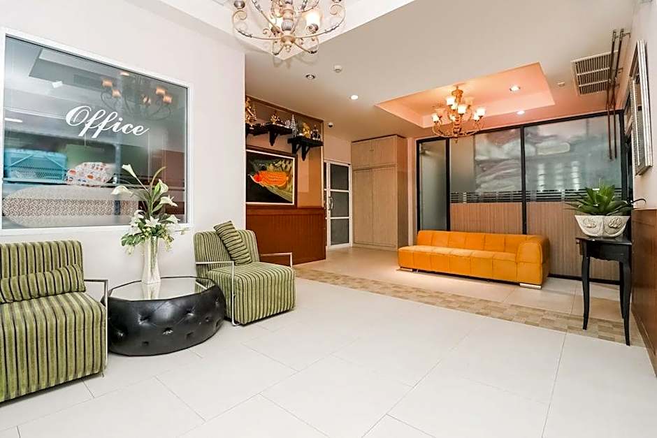 Greenview Ekkamai 10 Suite