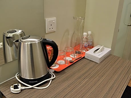 Standard Double No Window