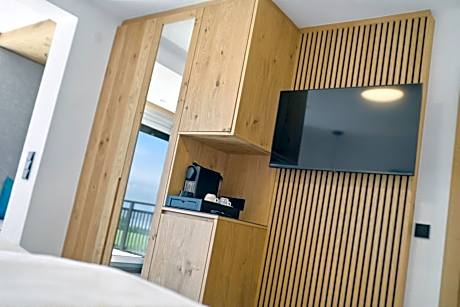 Double Room with Lake View