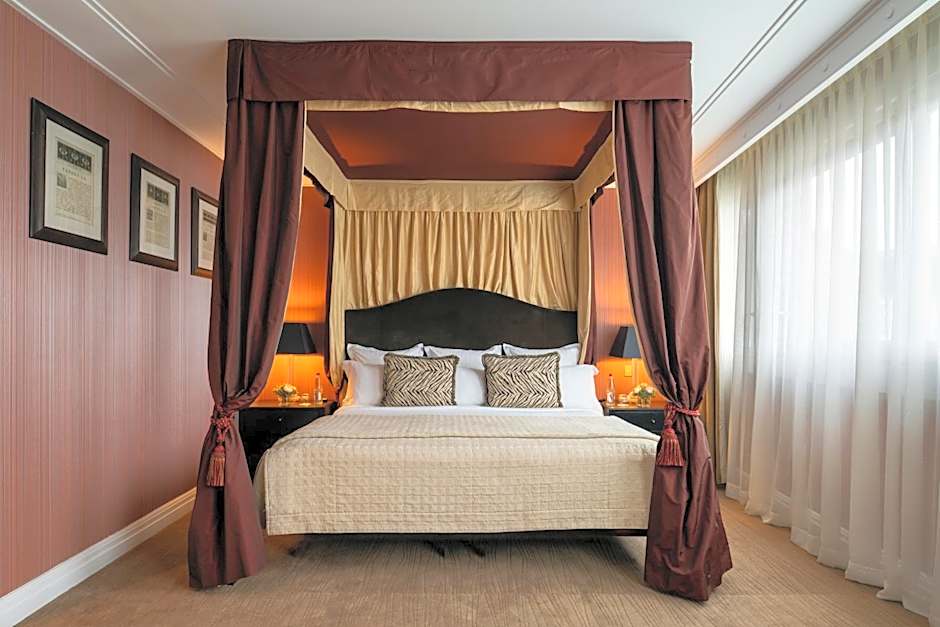Photo 1 of 10 of Presidential Suite